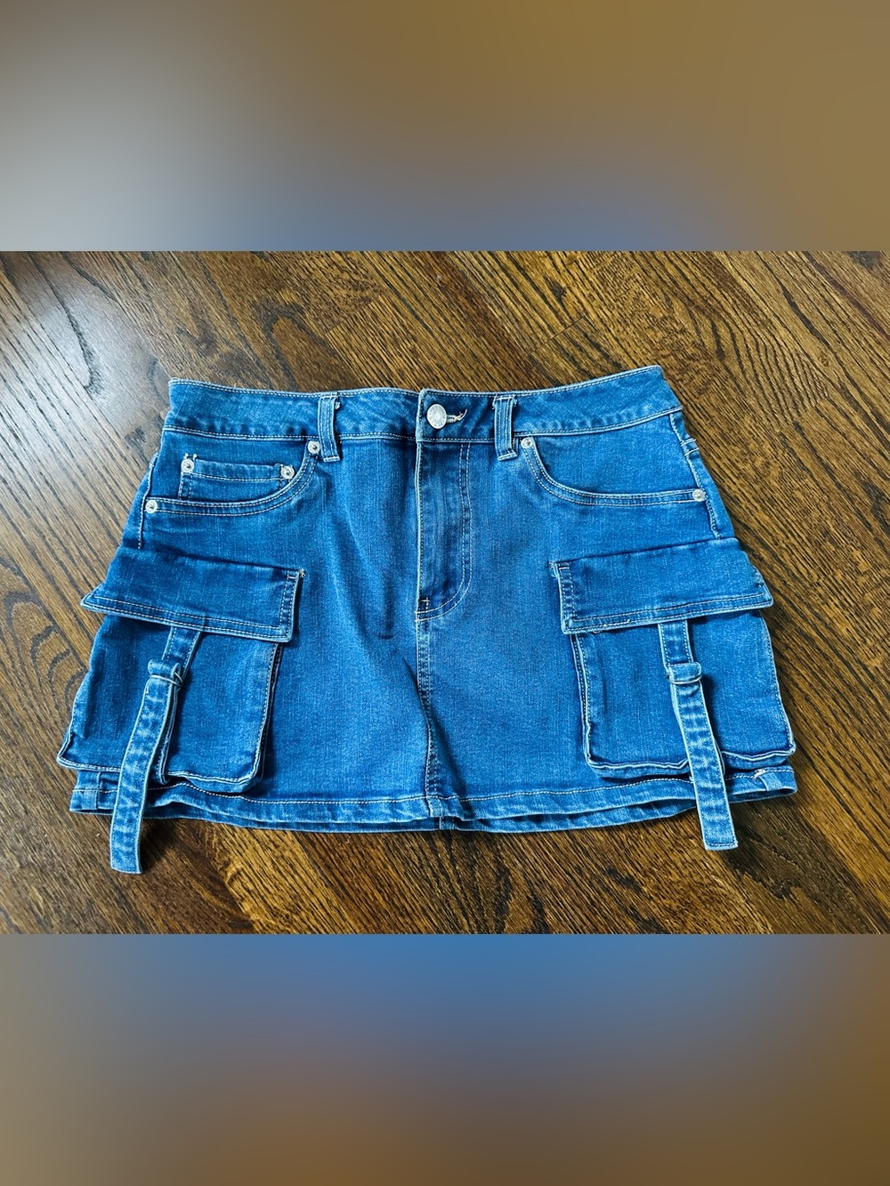 Love Tree Blue Medium Wash Denim Cargo Mini Skirt, Medium
